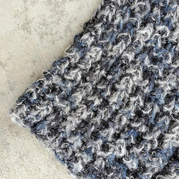 collectioneighteen Black Boho Metallic Knit Crocheted Neck Warmer Scarf Like New - Picture 12 of 15